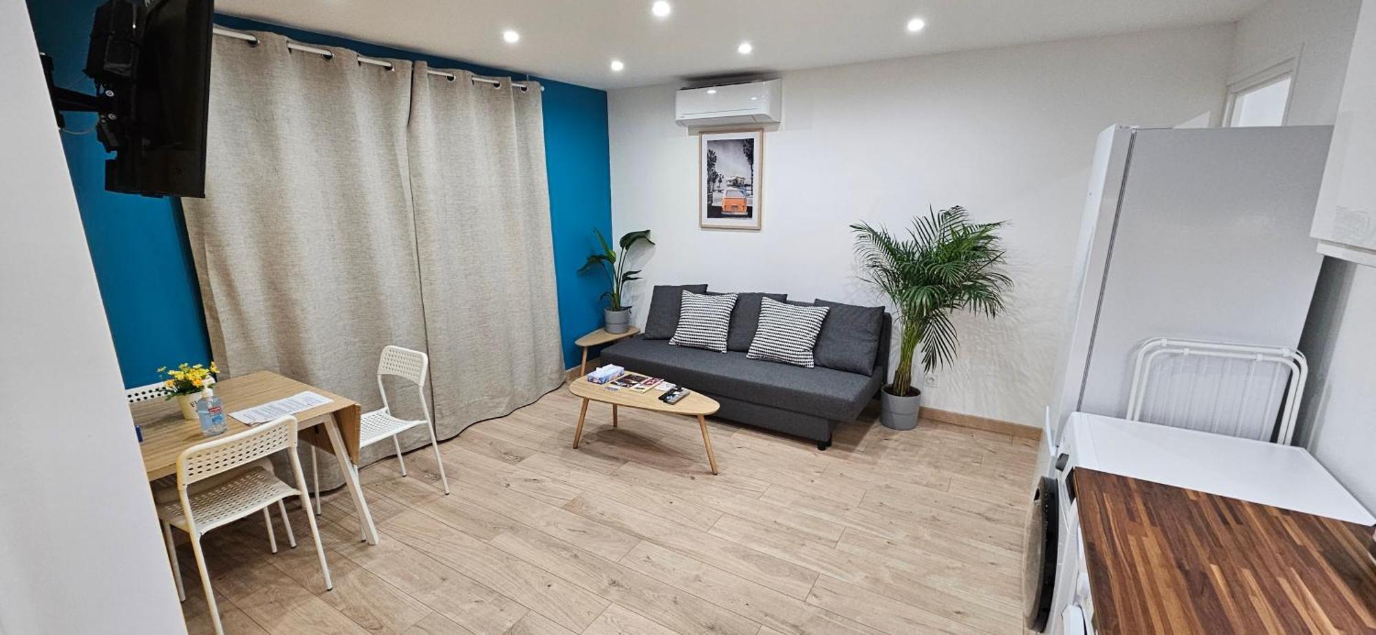 Charmante Maison Avec Jardin Sans Vis-A-Vis Saint-Fons Esterno foto