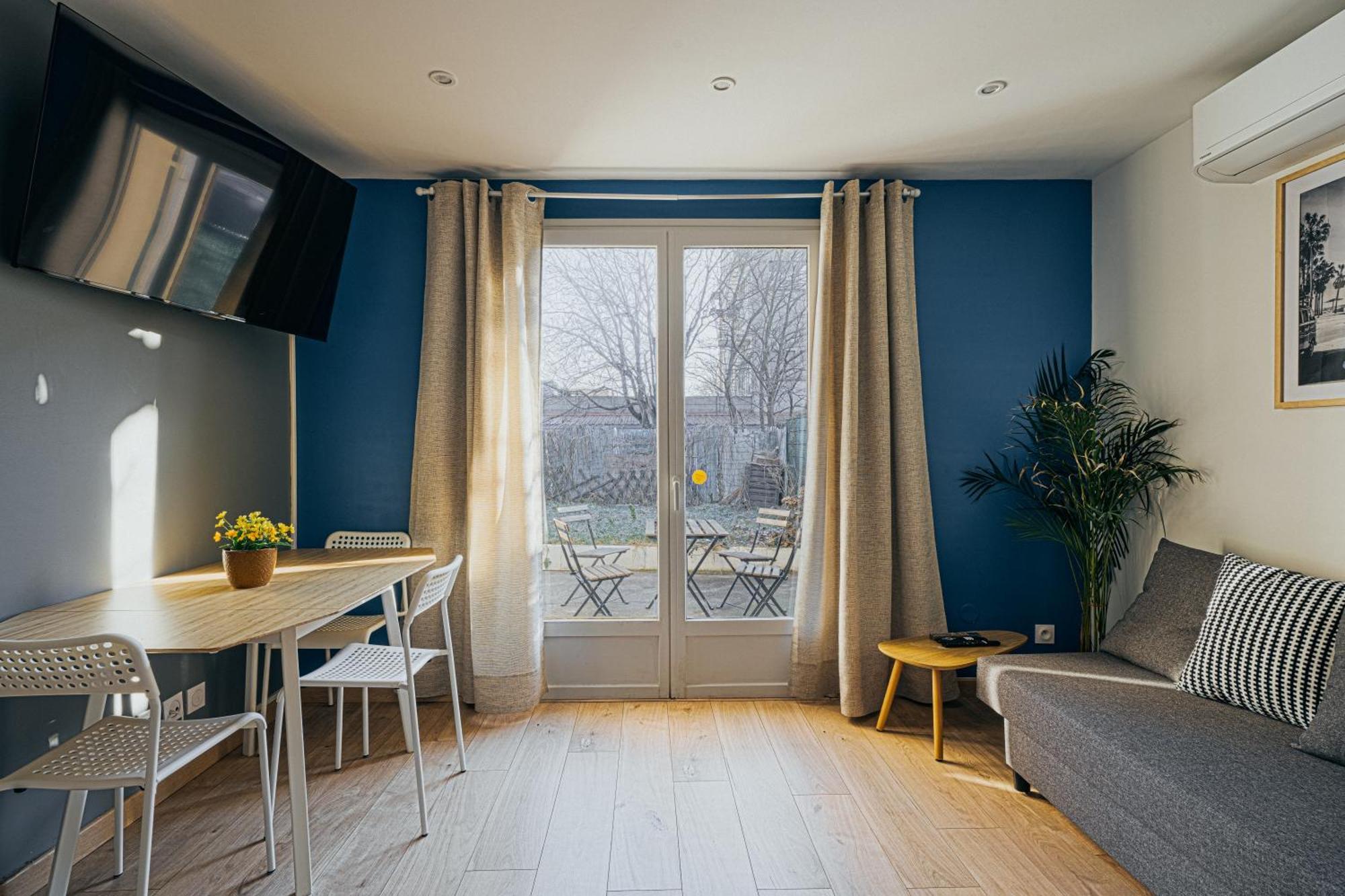 Charmante Maison Avec Jardin Sans Vis-A-Vis Saint-Fons Esterno foto